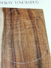 Load image into Gallery viewer, UTT4A1701 Ukulele Tenor one-piece Top AAAA Otway Blackwood