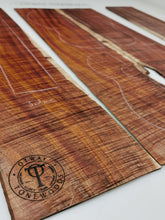 Load image into Gallery viewer, UTC4A34002 Ukulele Tenor Top Back and Side Set AAAA Otway Blackwood