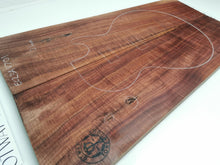 Load image into Gallery viewer, EC23A8701 Electric Guitar Solid 2-piece cap AAA Otway Blackwood