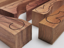 Load image into Gallery viewer, Violin 4/4 Neck Rough-sawn A Grade