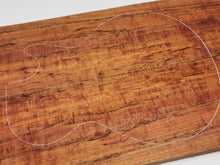 Load image into Gallery viewer, EC23A35001 Electric Guitar Cap AAA Maidens Tears/Panther Claw Otway Blackwood