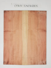 Load image into Gallery viewer, ADTRW002 Guitar Dreadnaught Top Long Rotation Plantation Californian Redwood
