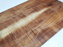 Load image into Gallery viewer, ED22A1702 Electric Guitar Drop Top AA Otway Blackwood
