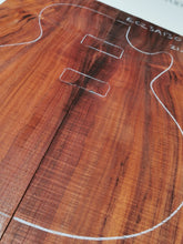 Load image into Gallery viewer, EC23A1302 Electric Guitar Solid 2-piece cap AAA Otway Blackwood

