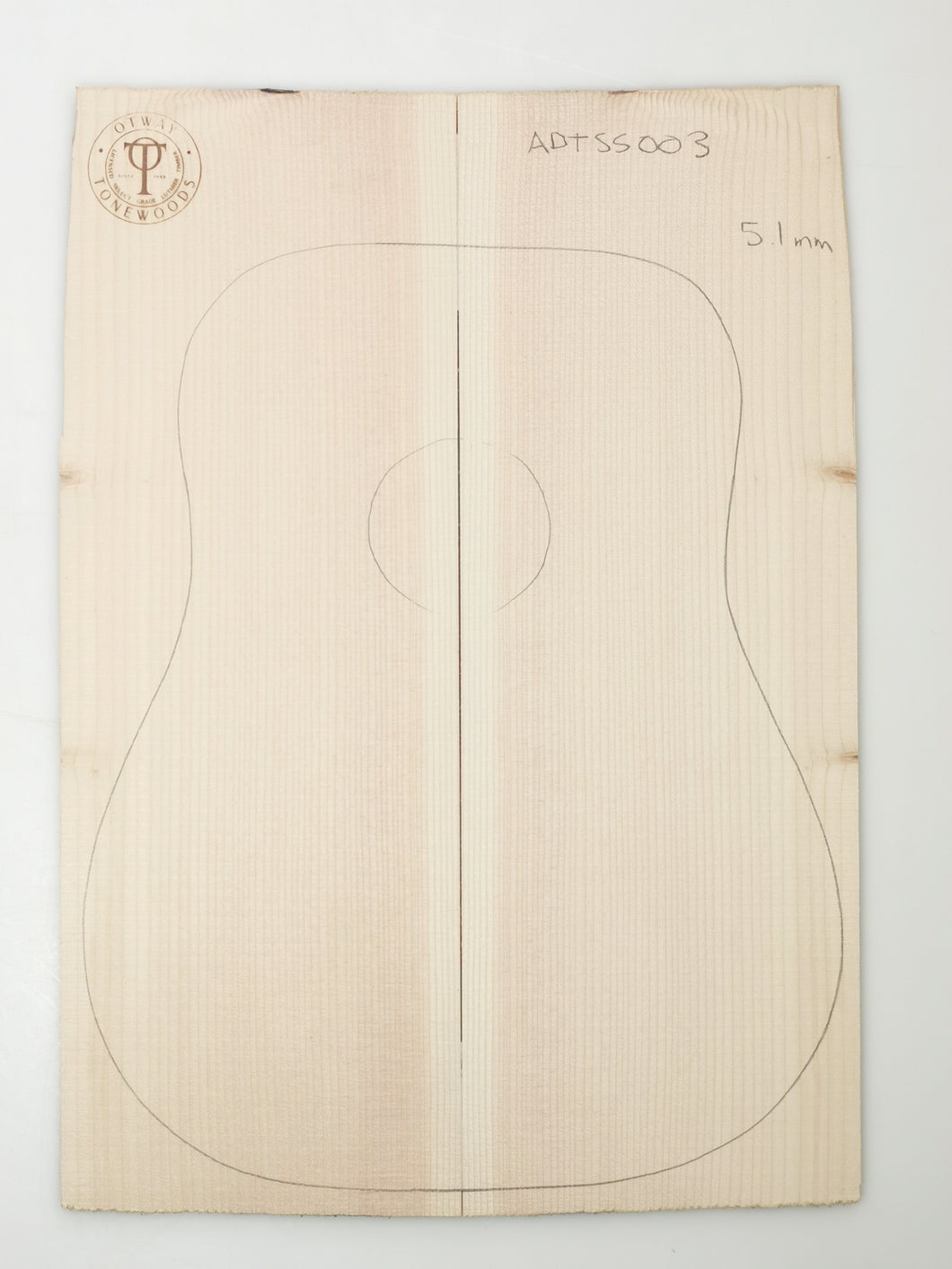 ADTSS003 Guitar Dreadnaught Top Long Rotation Plantation Sitka Spruce