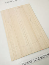 Load image into Gallery viewer, AMTSS002 Guitar Mini Top Long Rotation Plantation Sitka Spruce
