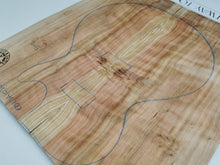Load image into Gallery viewer, ED23A10302 Electric Guitar 2-piece drop top 10mm AAA Otway Japanese Cedar
