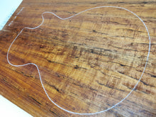 Load image into Gallery viewer, EC23A35002 Electric Guitar Cap AAA Maidens Tears/Panther Claw Otway Blackwood
